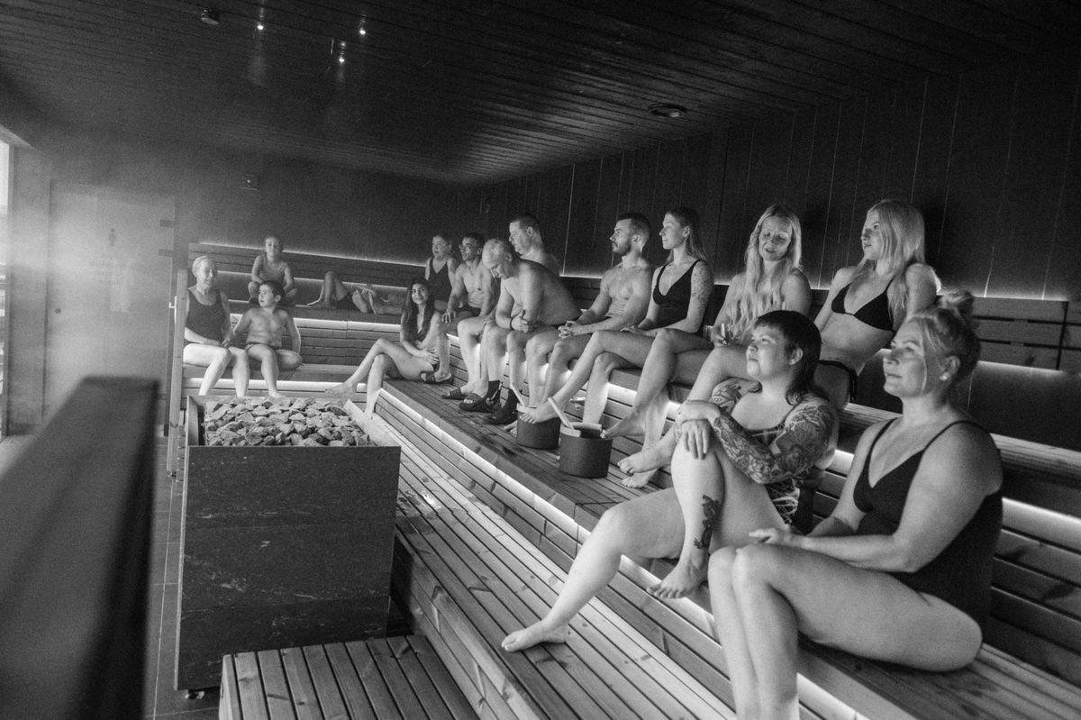 OLOSAUNA_bw_DSCF3598